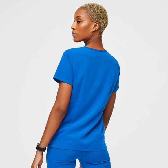 Figs Scrubs Women's V-Neck Top - Picture 3 of 6